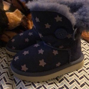 Toddler purple Ugg’s